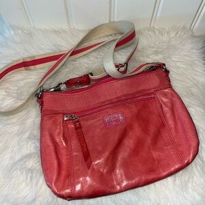 Coach bubble gum pink leather crossbody Poppy purse bag super cute color Y2K